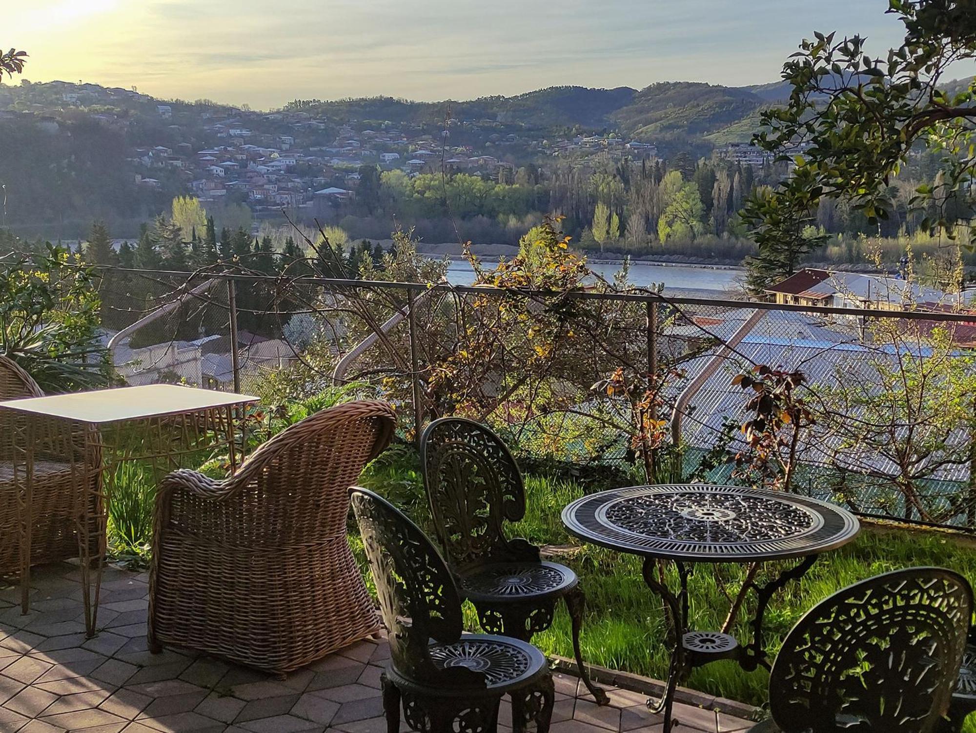 Veranda Boutique Hotel Kutaisi Esterno foto